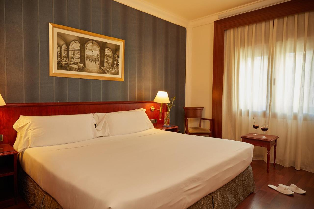 Hotell El Avenida Palace 4*