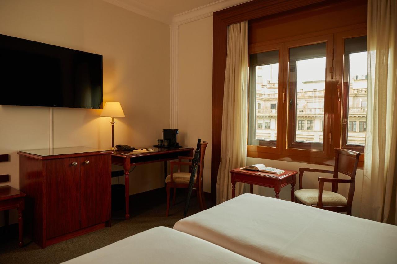 Hotell El Avenida Palace