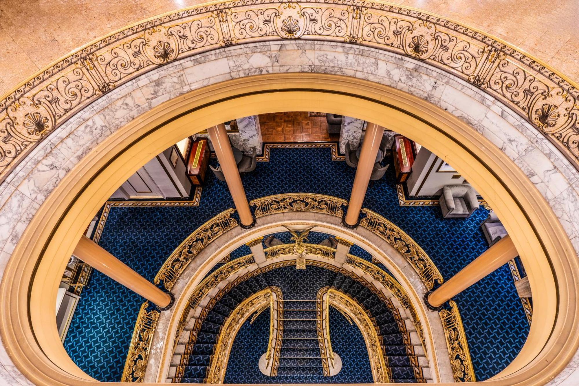 Hotell El Avenida Palace